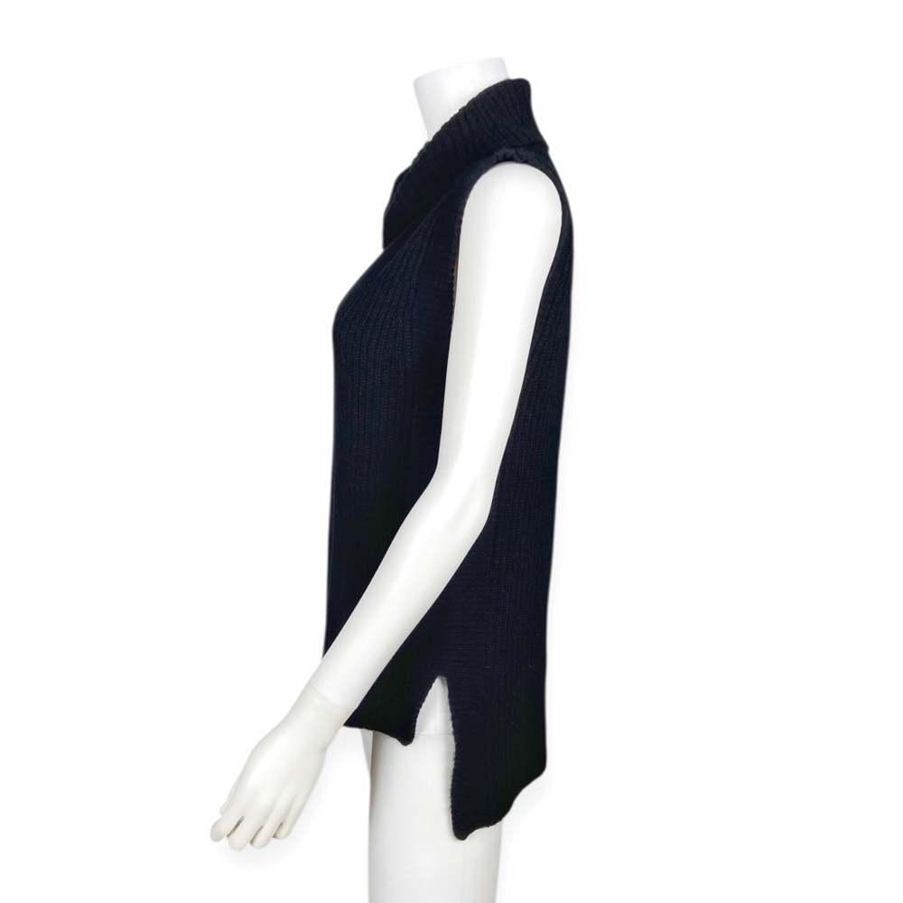 Gentle Herd Black Wool/Cashmere Knit Sleeveless Top - Picture 2 of 8